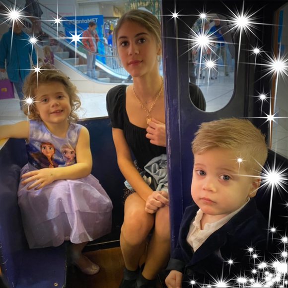 Meet your Posher, Jen - Picture 1 of 1